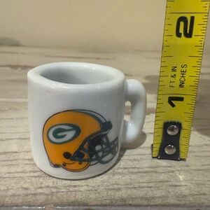 NFL Green Bay Packers Mini Miniature Ceramic Mug Vintage Collectible 1.25”